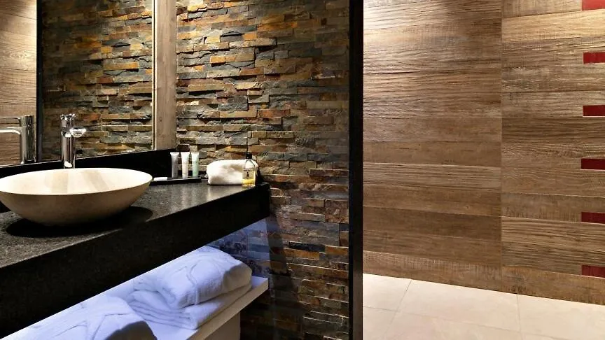 Mgm Hotels & Residences - Hotel Les Suites D'Alexane Samoens