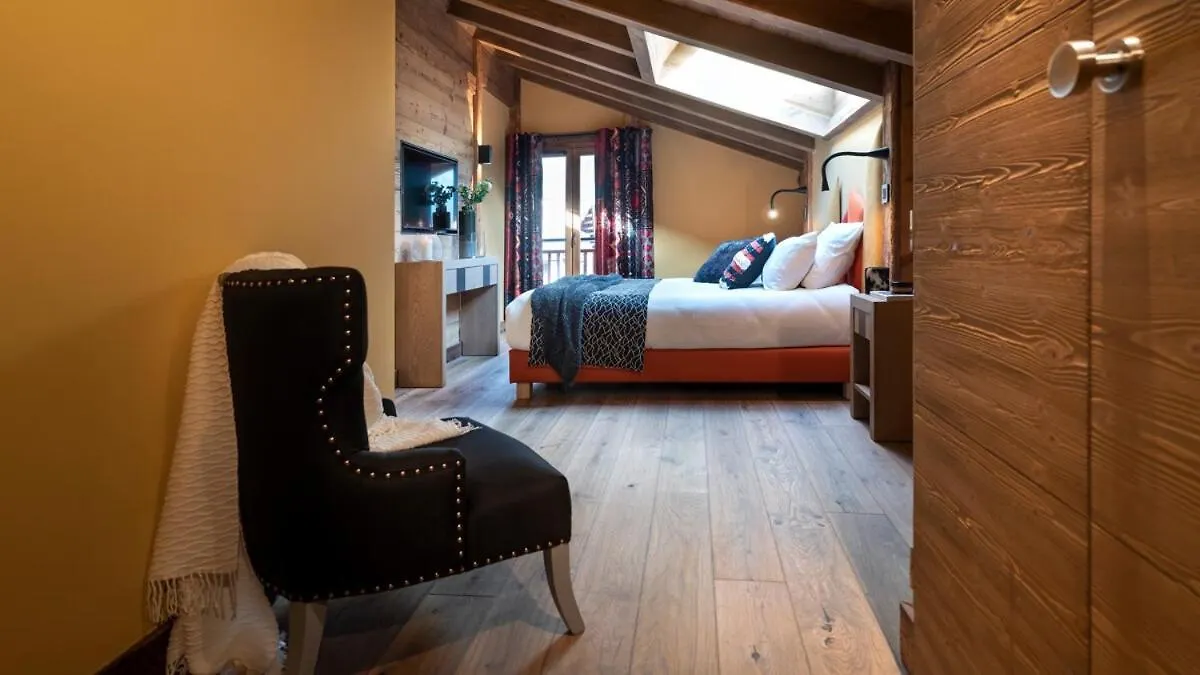 Mgm Hotels & Residences - Hotel Les Suites D'Alexane Samoens