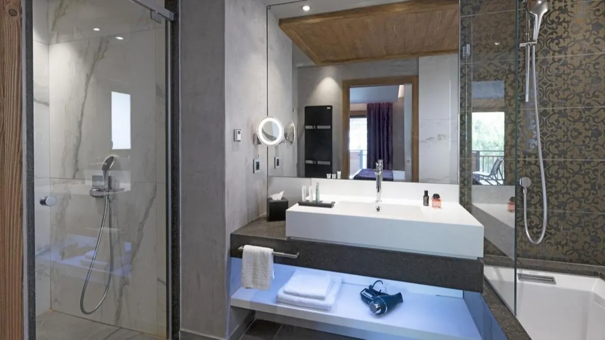 Mgm Hotels & Residences - Hotel Les Suites D'Alexane Samoens