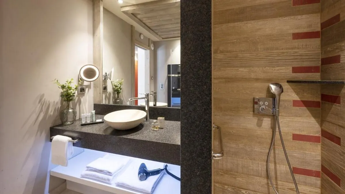 ****  Mgm Hotels & Residences - Hotel Les Suites D'Alexane Samoens France