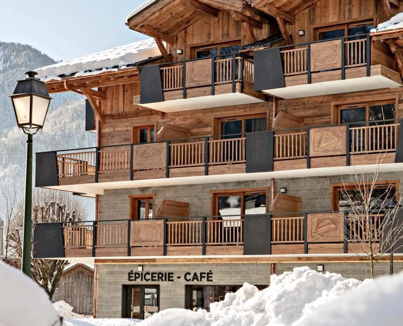 Mgm Hotels & Residences - Hotel Les Suites D'Alexane Samoens