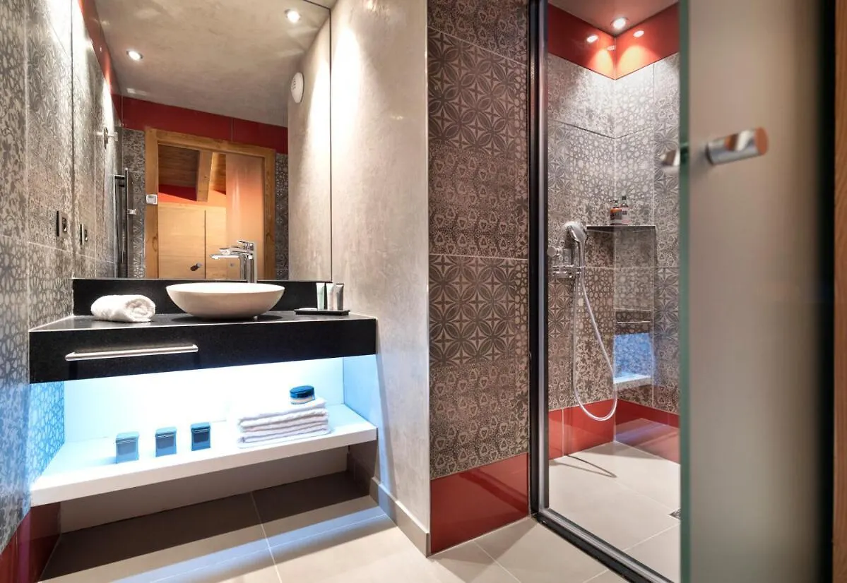 Mgm Hotels & Residences - Hotel Les Suites D'Alexane Samoens 4*,