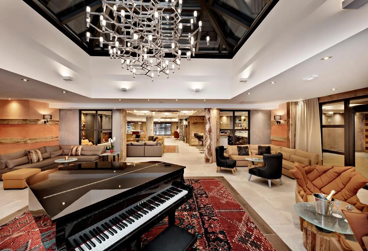 Mgm Hotels & Residences - Hotel Les Suites D'Alexane Samoens 4*,