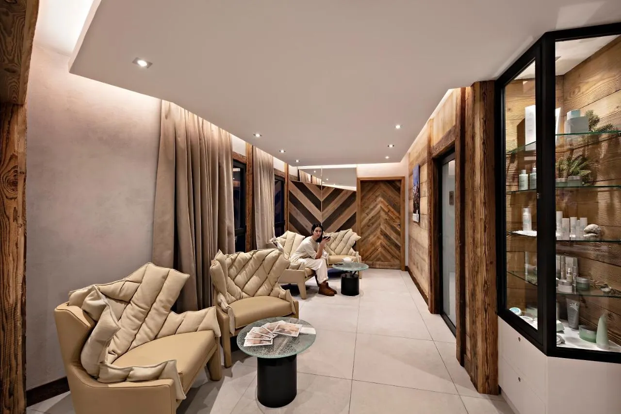 Mgm Hotels & Residences - Hotel Les Suites D'Alexane Samoens